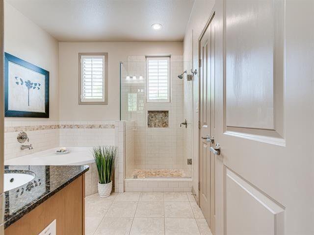 Chelsea Park Twnhms - Residential Lease