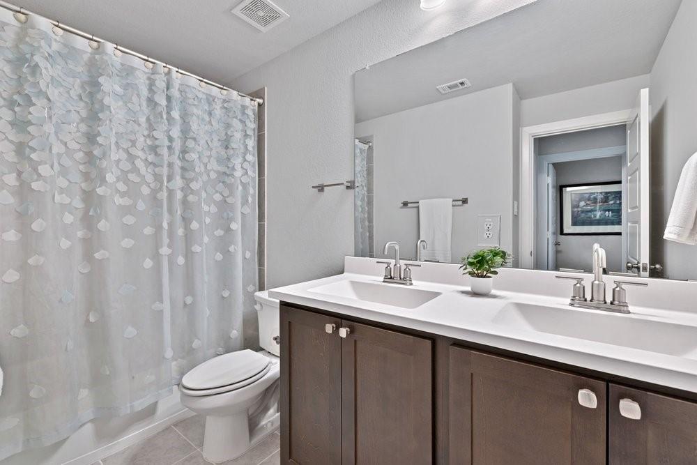 Tavolo Park - Residential