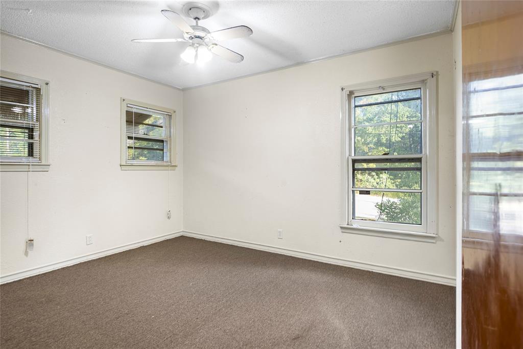 Walter H Knight - Residential