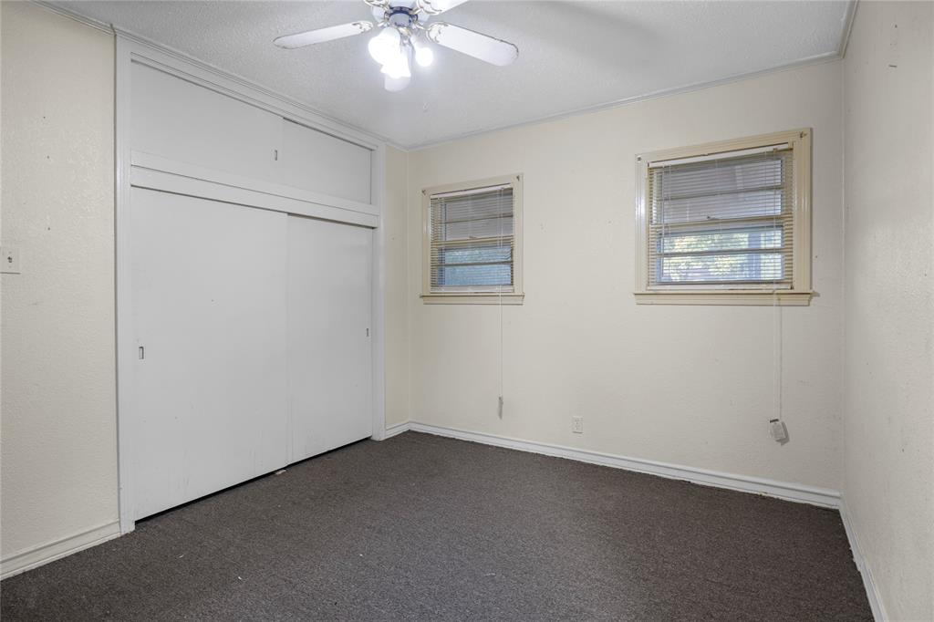 Walter H Knight - Residential