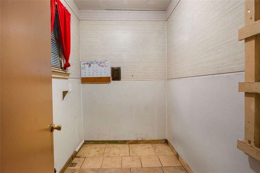 Walter H Knight - Residential