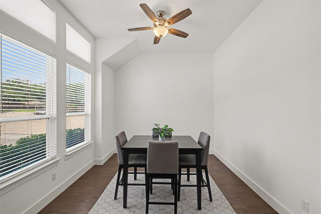 9320 Western Ridge Trail