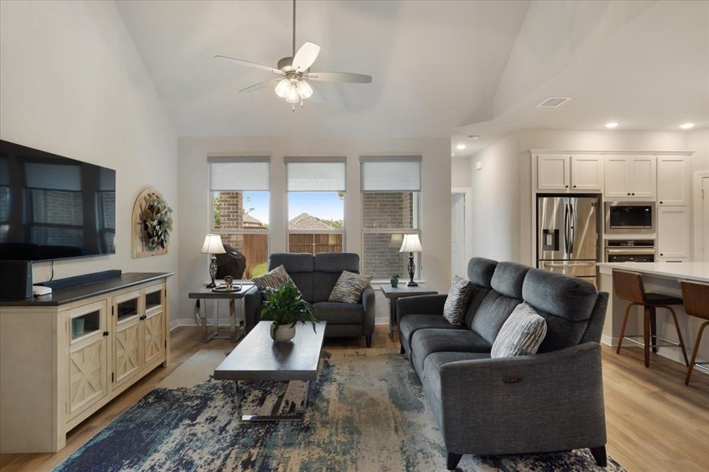 3913 Southbend Court