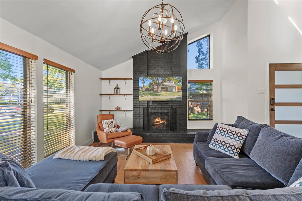 1704 Elk Grove Drive