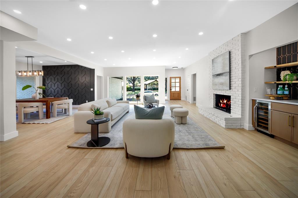 6029 Daven Oaks Drive