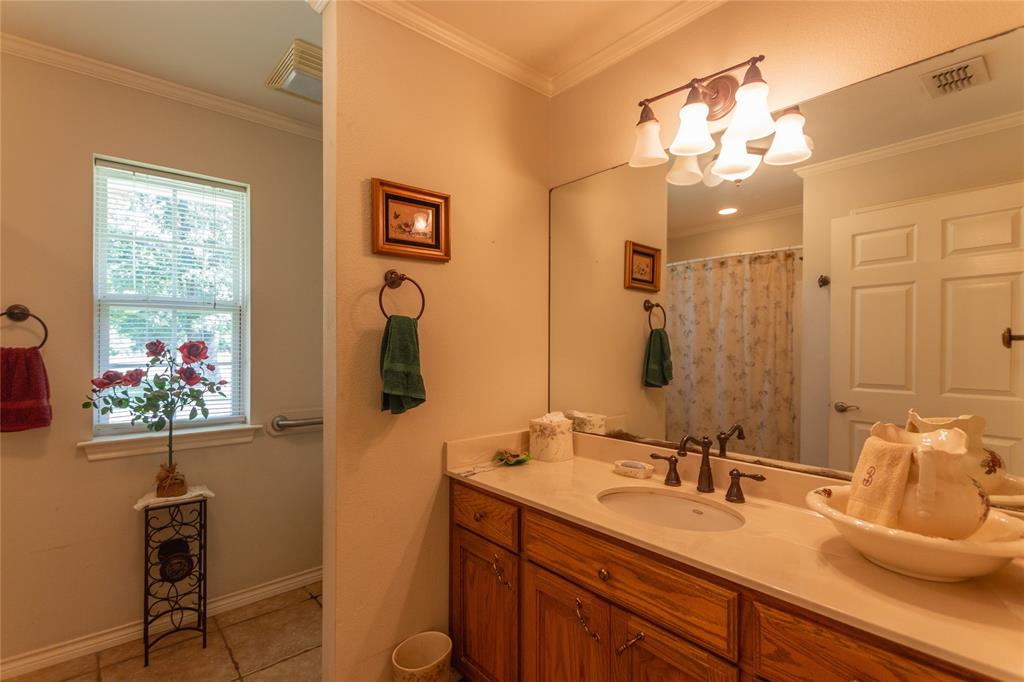 McGuffin N - Residential