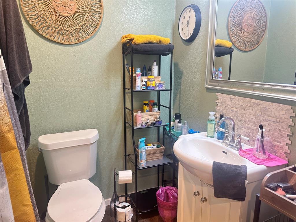 Hyde-Jennings Sub - Residential Income