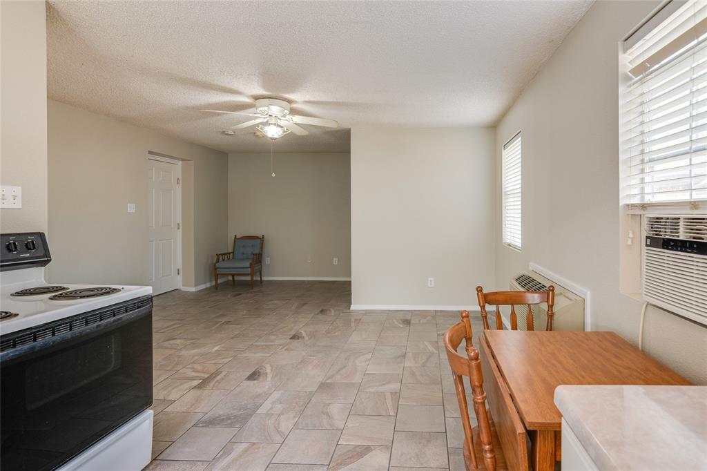 Yates Add - Residential Lease