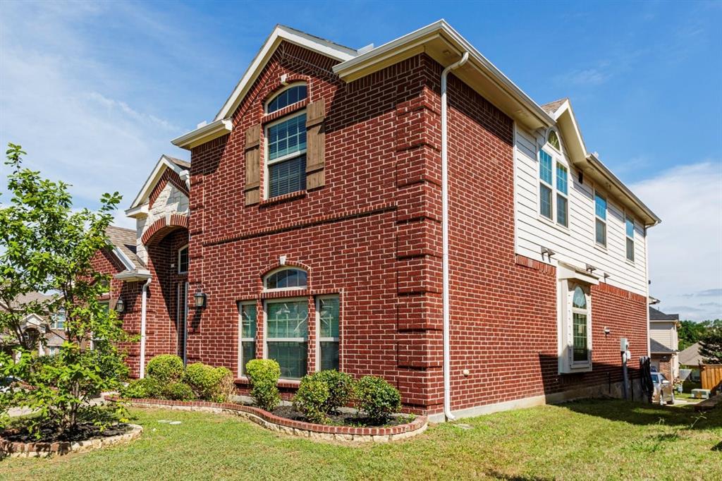 1522 Blue Jay Road