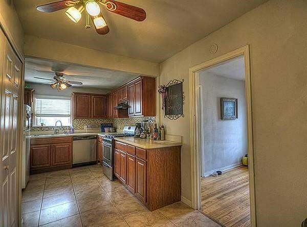 Windsor Place Add - Residential Lease