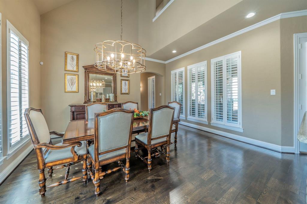 4001 Fairmont Court