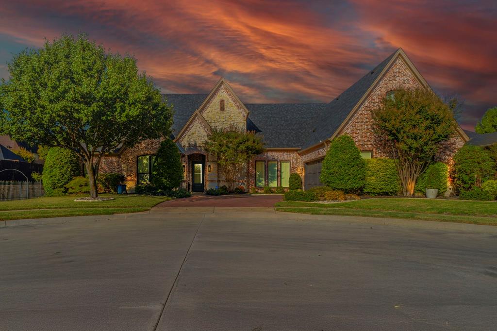 4001 Fairmont Court