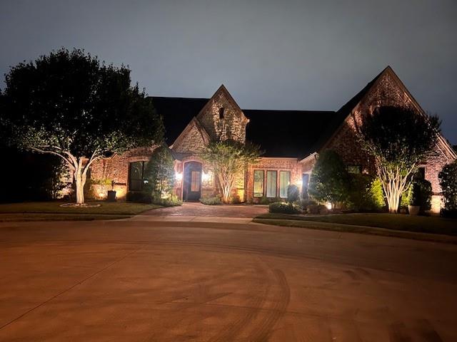 4001 Fairmont Court