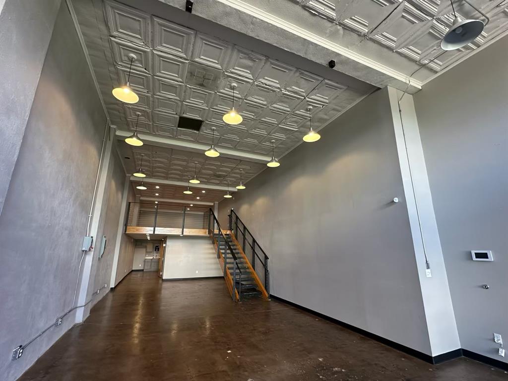 WILLIAMS & NEFF SUB. - Commercial Lease