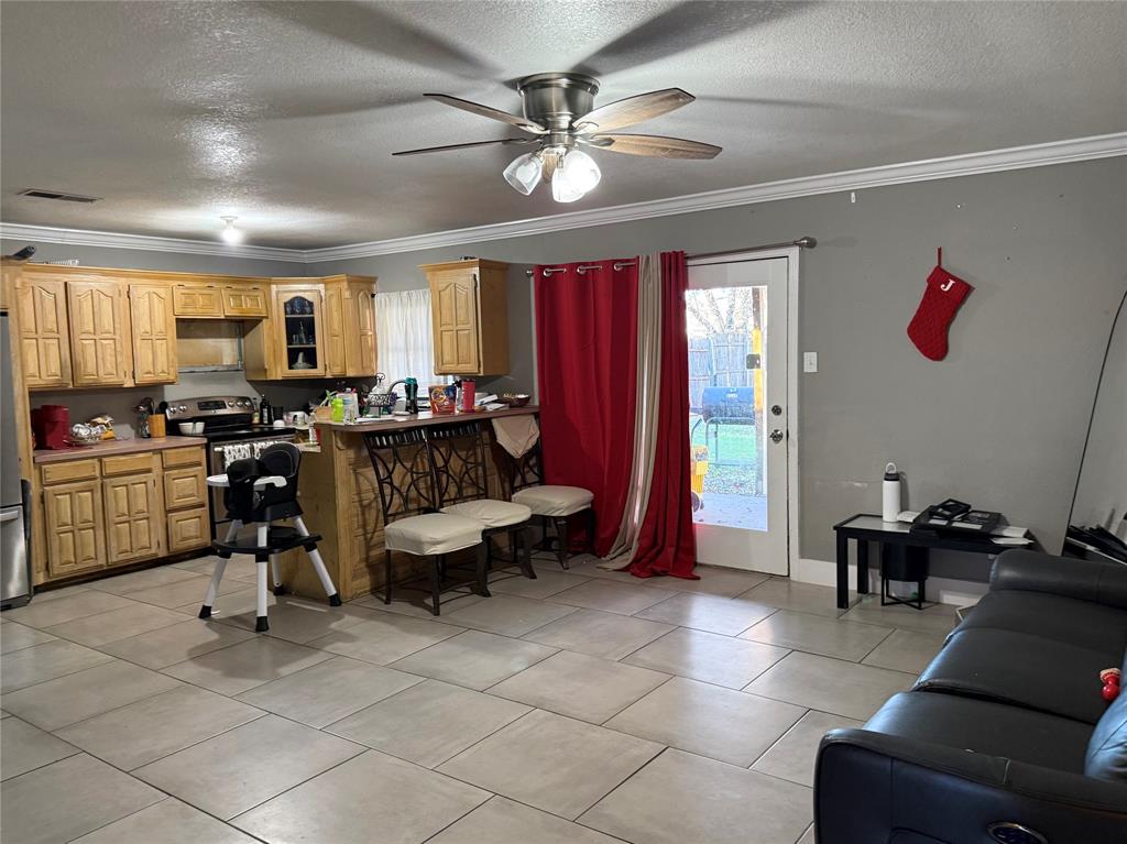 1733 Continental Drive