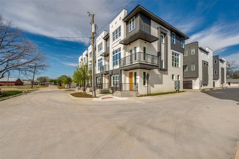 A home in Farmers Branch