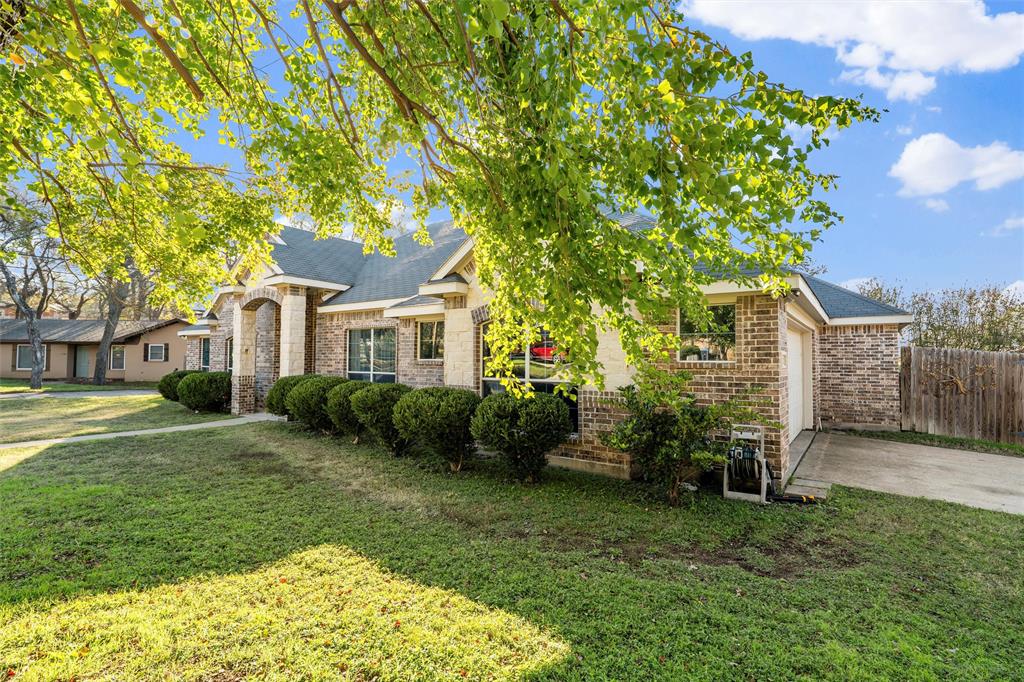 5532 Chimney Rock Road