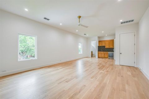 Tiny photo for 3304 Royal Lane, Dallas, TX 75229 (MLS # 21341517)