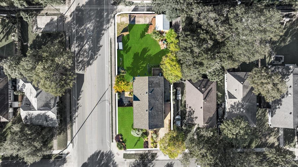 SUNSET HILL - Residential Income