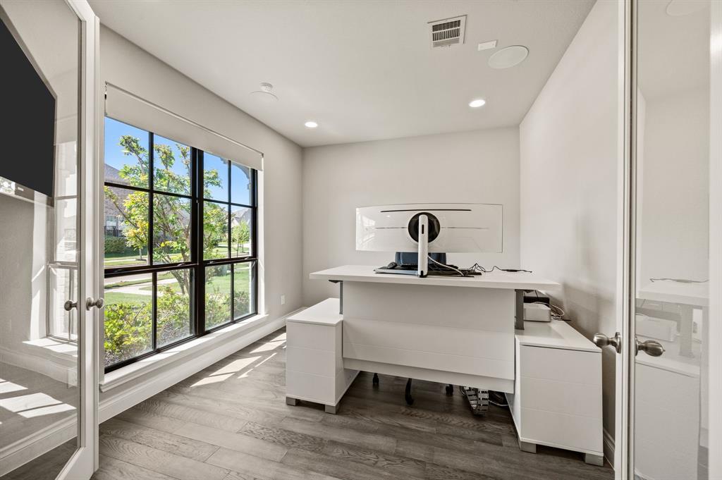 Creekside - Residential