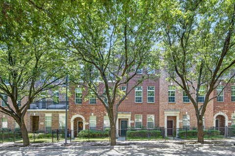 Property photo of 5026 Calloway Drive 163, Addison, TX 75001