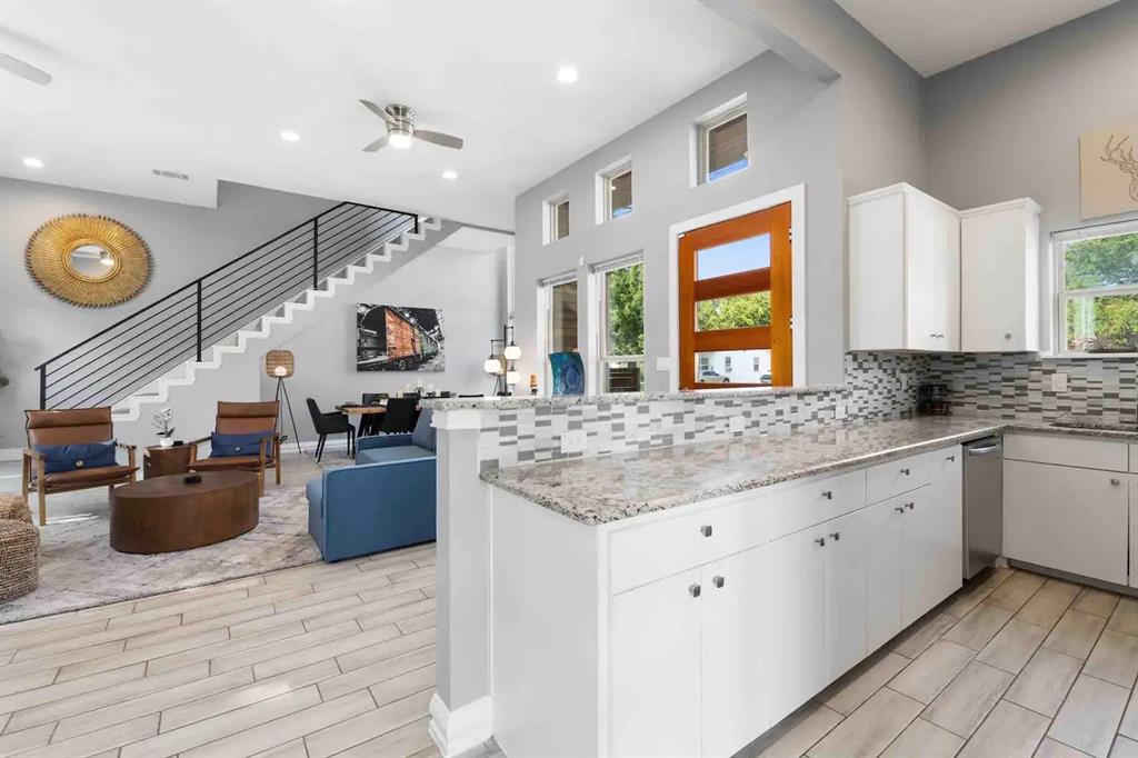 Roosevelt Manor 1st Inst - Residential Lease