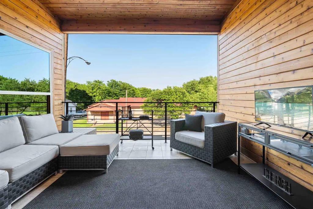 Roosevelt Manor 1st Inst - Residential Lease