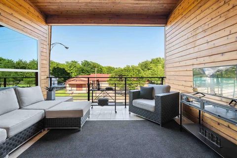 Tiny photo for 3807 Vilbig Road, Dallas, TX 75212 (MLS # 20816141)