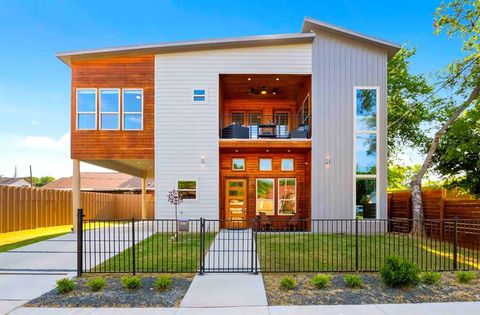 Photo of 3807 Vilbig Road, Dallas, TX 75212 (MLS # 20816141)