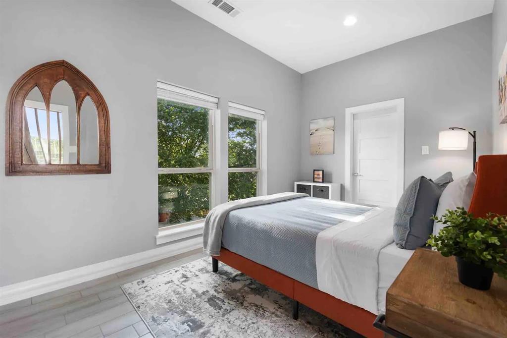 Roosevelt Manor 1st Inst - Residential Lease