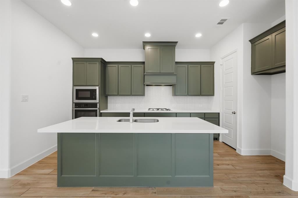 2412 Song Sparrow Lane