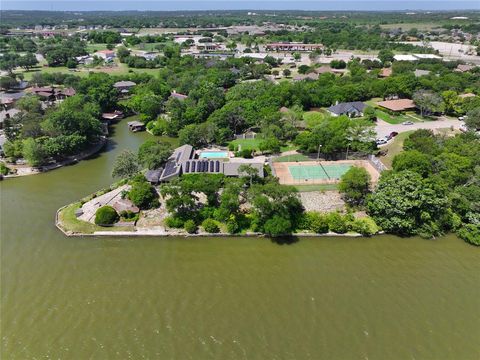 1517 Lakeview Court Granbury TX 76048