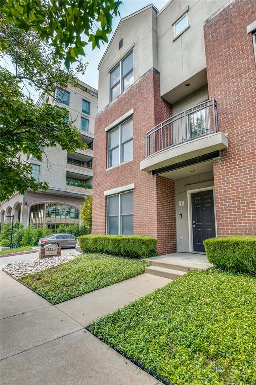 Newbury Square Condos - Residential