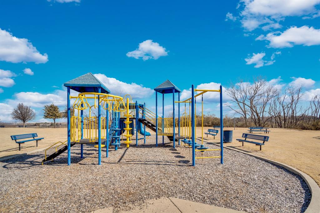 Villages Of Woodland Spgs W - Residential