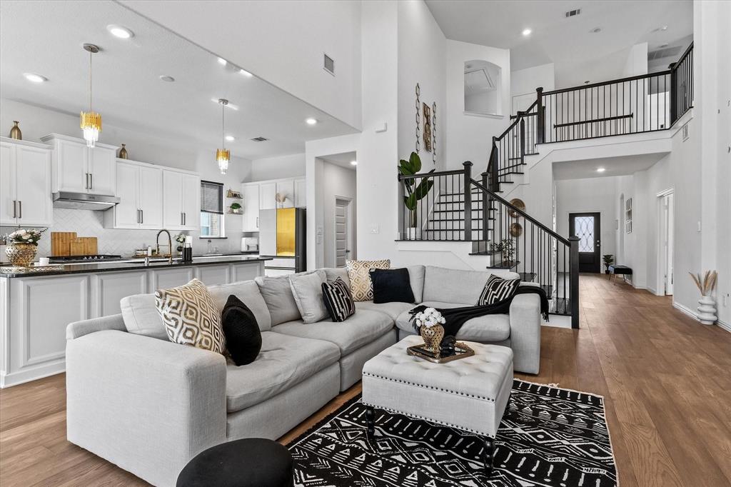 1307 Wheelwright Drive