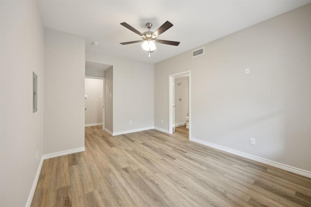 Parkway Quarter Condos - Residential