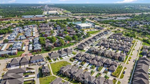 Tiny photo for 4812 Sparkling Pathway, Haltom City, TX 76117 (MLS # 21337017)