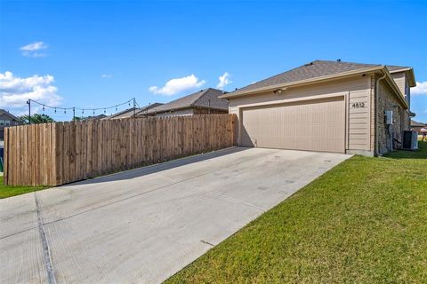 Tiny photo for 4812 Sparkling Pathway, Haltom City, TX 76117 (MLS # 21337017)
