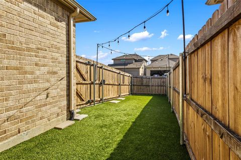 Tiny photo for 4812 Sparkling Pathway, Haltom City, TX 76117 (MLS # 21337017)