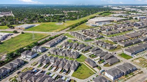 Tiny photo for 4812 Sparkling Pathway, Haltom City, TX 76117 (MLS # 21337017)