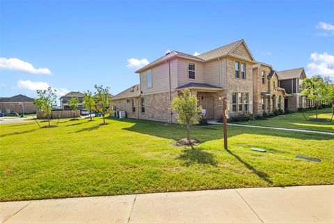Tiny photo for 4812 Sparkling Pathway, Haltom City, TX 76117 (MLS # 21337017)