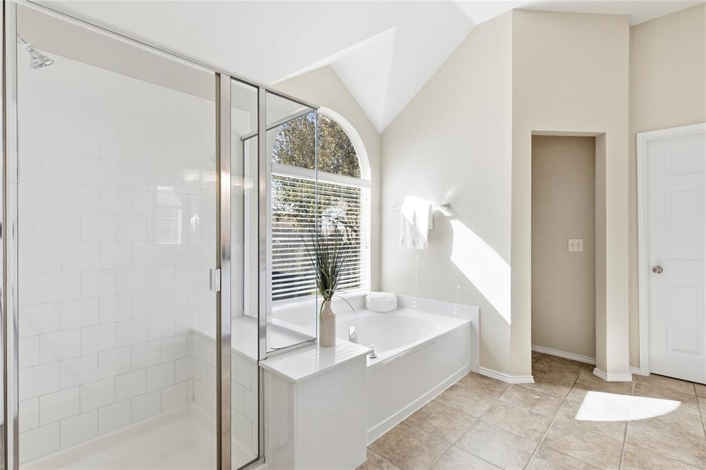 Fountainview Ph One - Residential