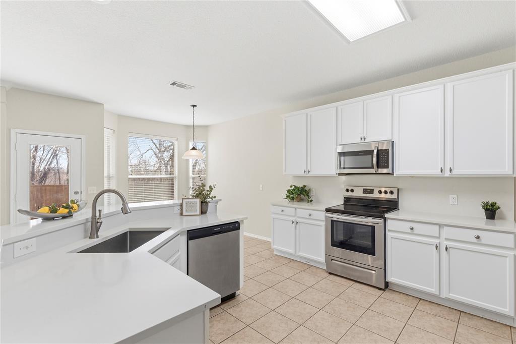 Fountainview Ph One - Residential