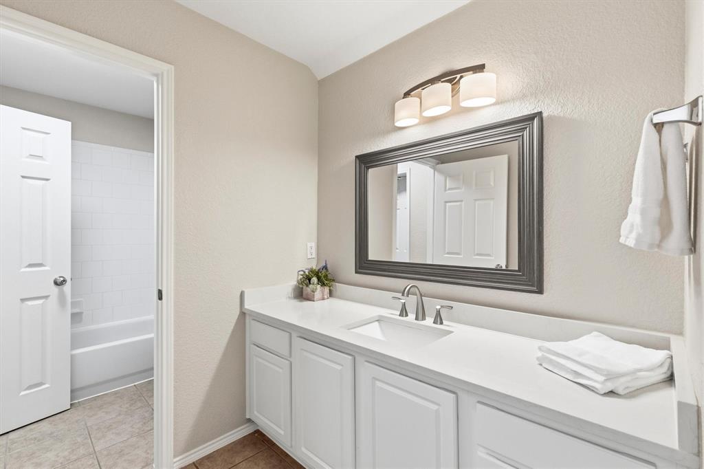 Fountainview Ph One - Residential