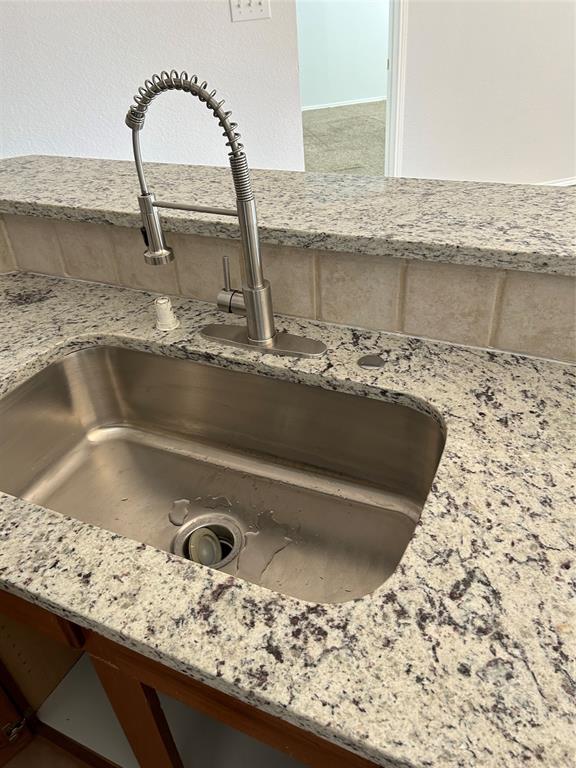 Villages Of Woodland Spgs - Residential Lease