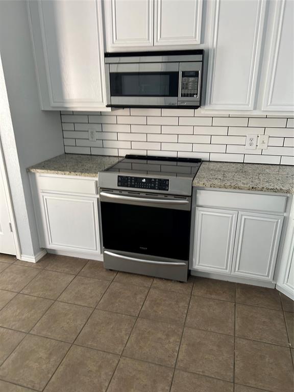 Villages Of Woodland Spgs - Residential Lease