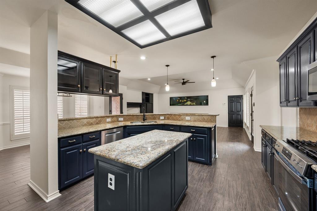 Ross Downs - Residential Lease