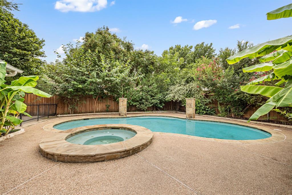 Ross Downs - Residential Lease