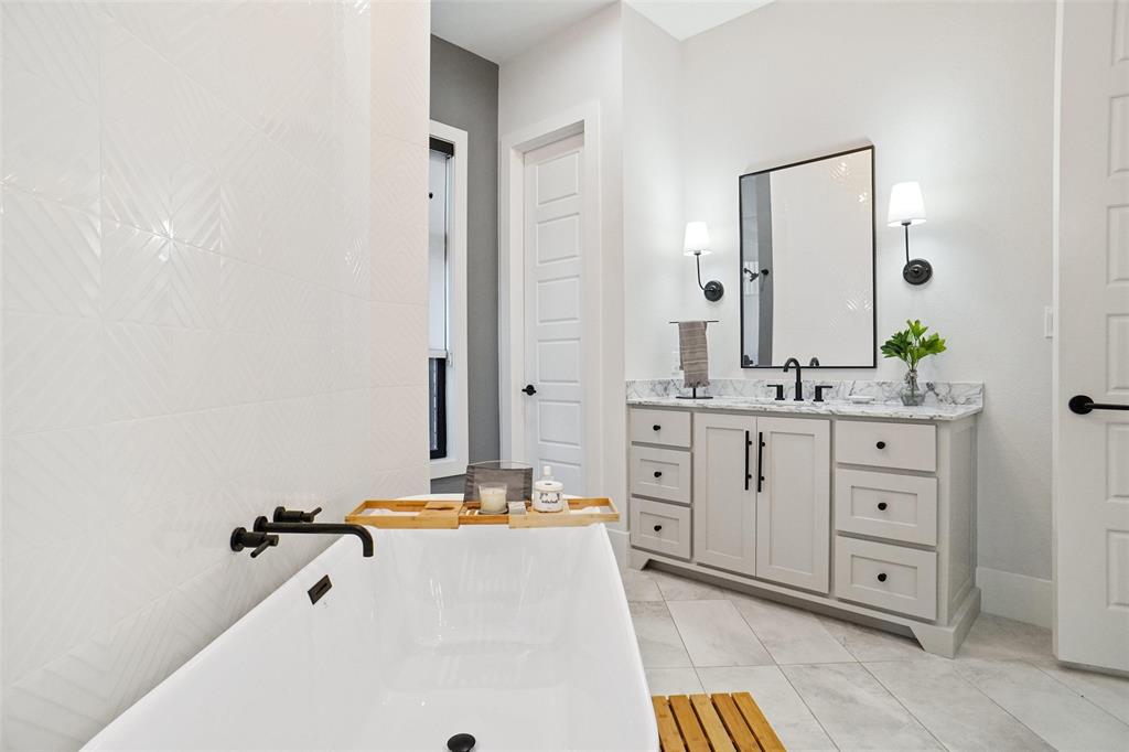 Windsor Estates Keller - Residential