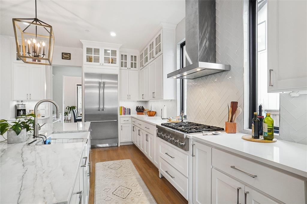 Windsor Estates Keller - Residential